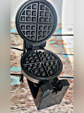 Black Electric Belgian Waffle Maker - Unbranded